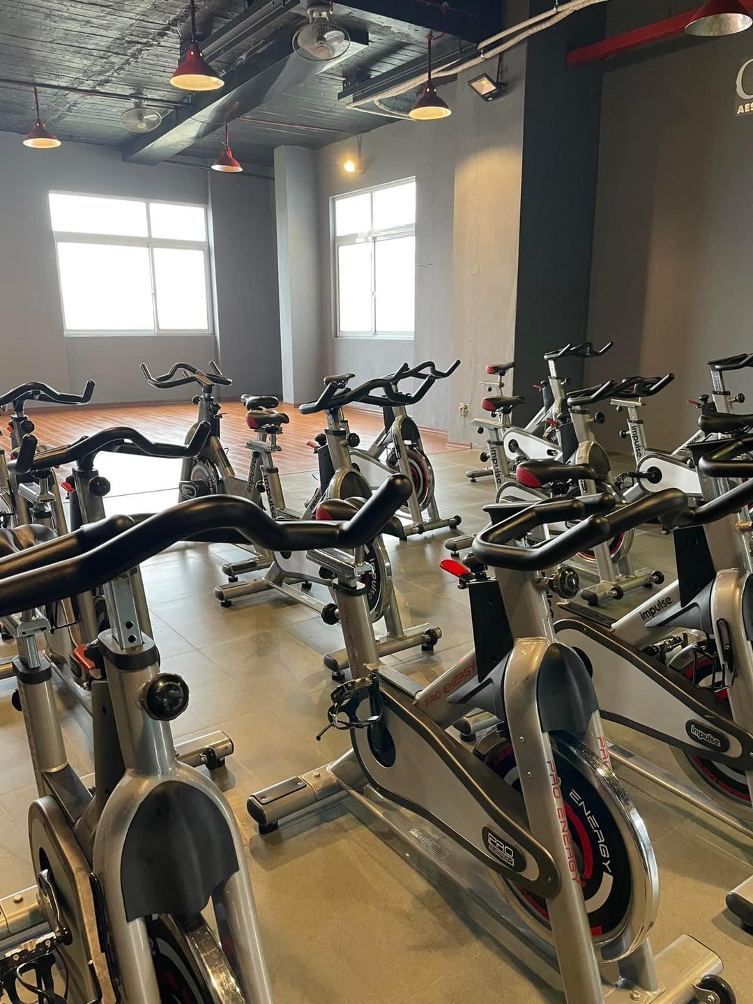 Xe đạp thể lực PS300 phòng gym thương mại Heros Fitness & Yoga