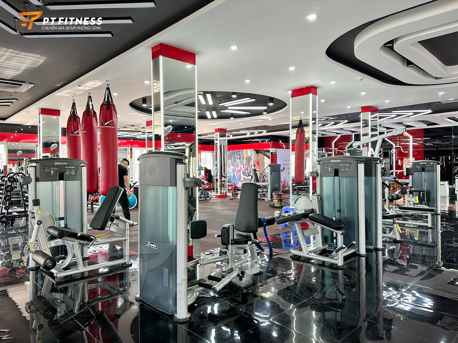 Phòng tập gym thương mại AKC Fitness - chi nhánh Quảng Ninh