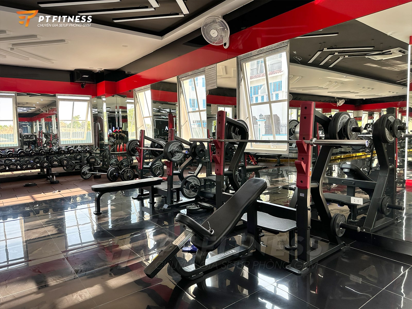 Phòng tập gym thương mại cao cấp AKC Fitness - chi nhánh Quảng Ninh