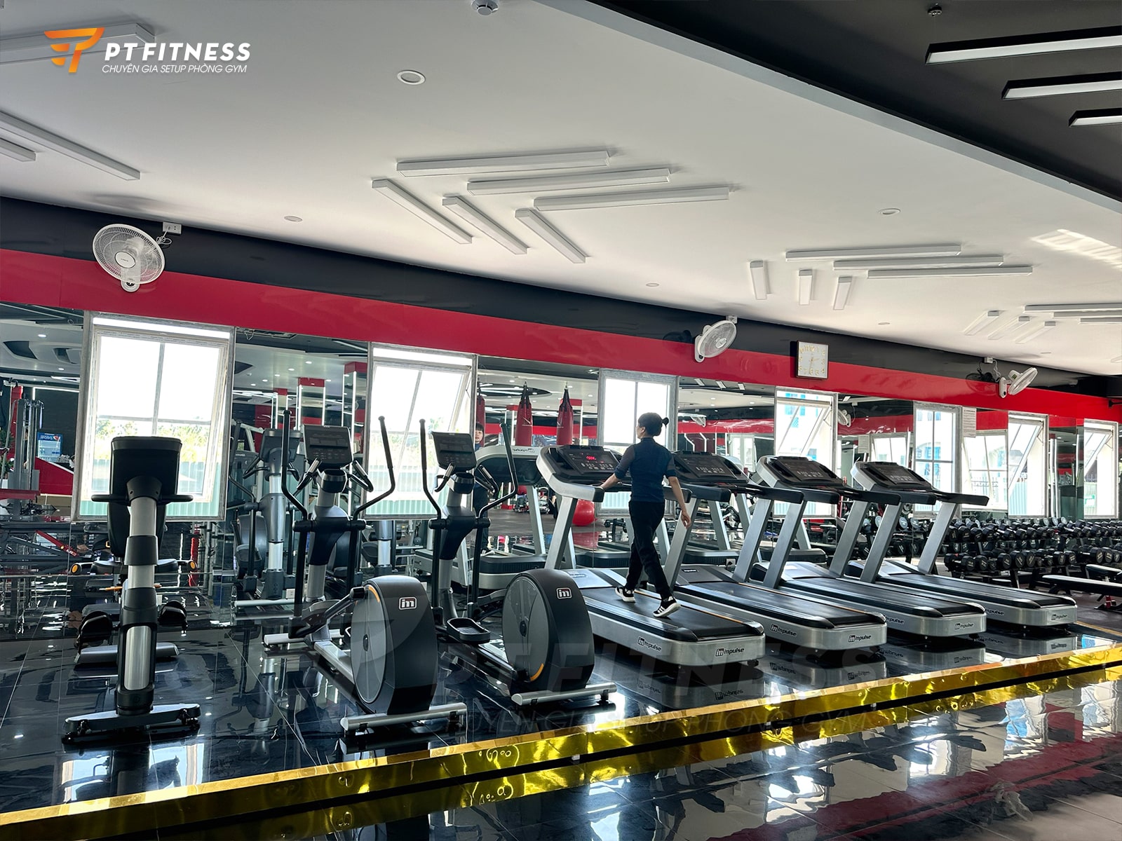 Phòng tập thương mại cao cấp AKC Fitness - chi nhánh Quảng Ninh