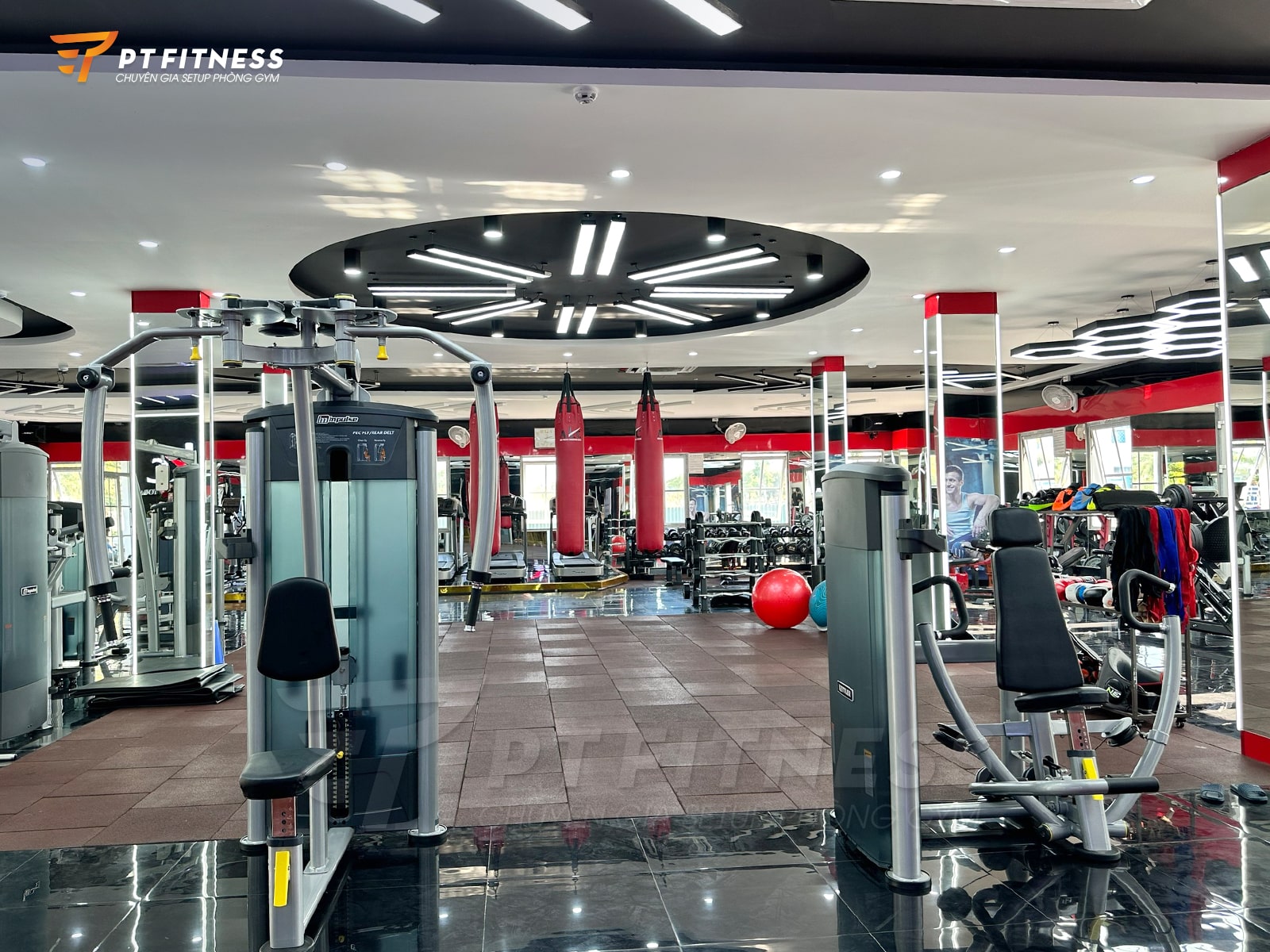 Phòng tập gym AKC Fitness - chi nhánh Quảng Ninh